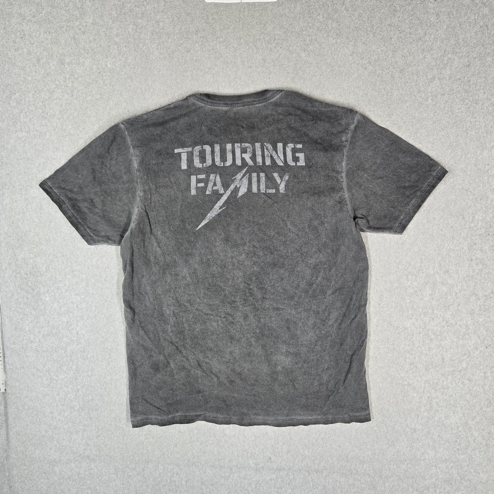 Metallica Men Shirt XL Gray Graphic Band Logo Touring Family World Magnetic